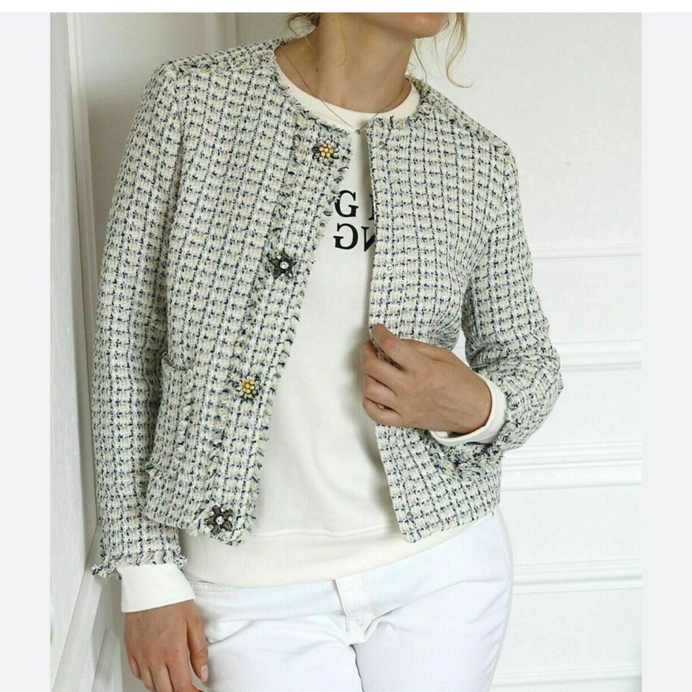 Zara Basics Cream Tweed Style Blazer jewel  Flower Button